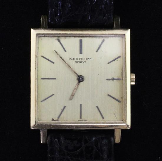 A gentlemans late 1960s? 18ct gold Patek Philippe manual wind dress wrist watch,